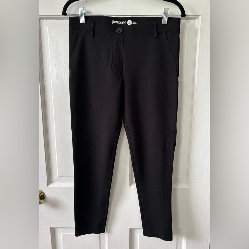 BETABRAND Women’s Medium Petite Black Ponte Straight Leg Dress Pant Yoga Pant